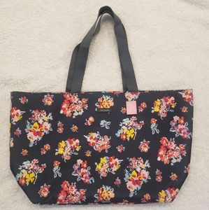 NWT Vera Bradley Family Tote
